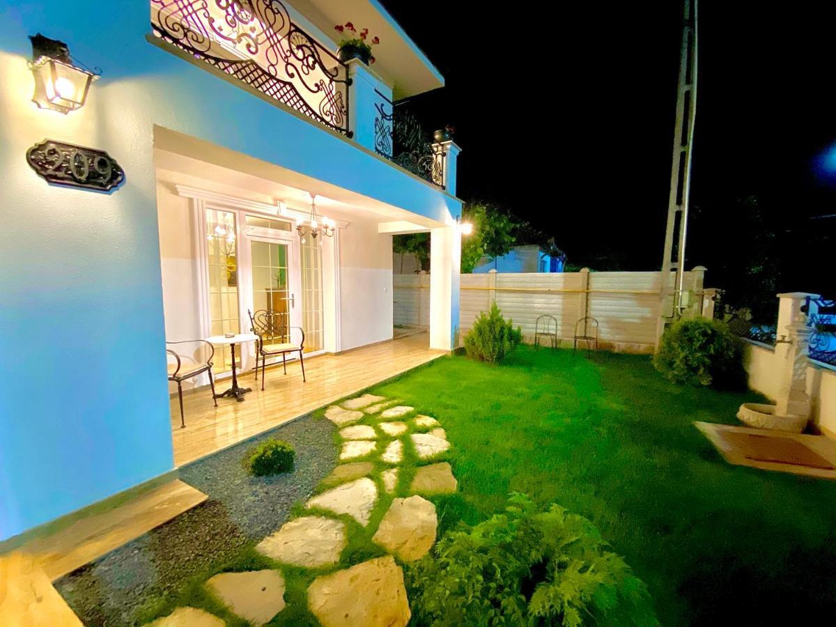 Sarada Boutique Luxury Apartment Deva Exterior foto